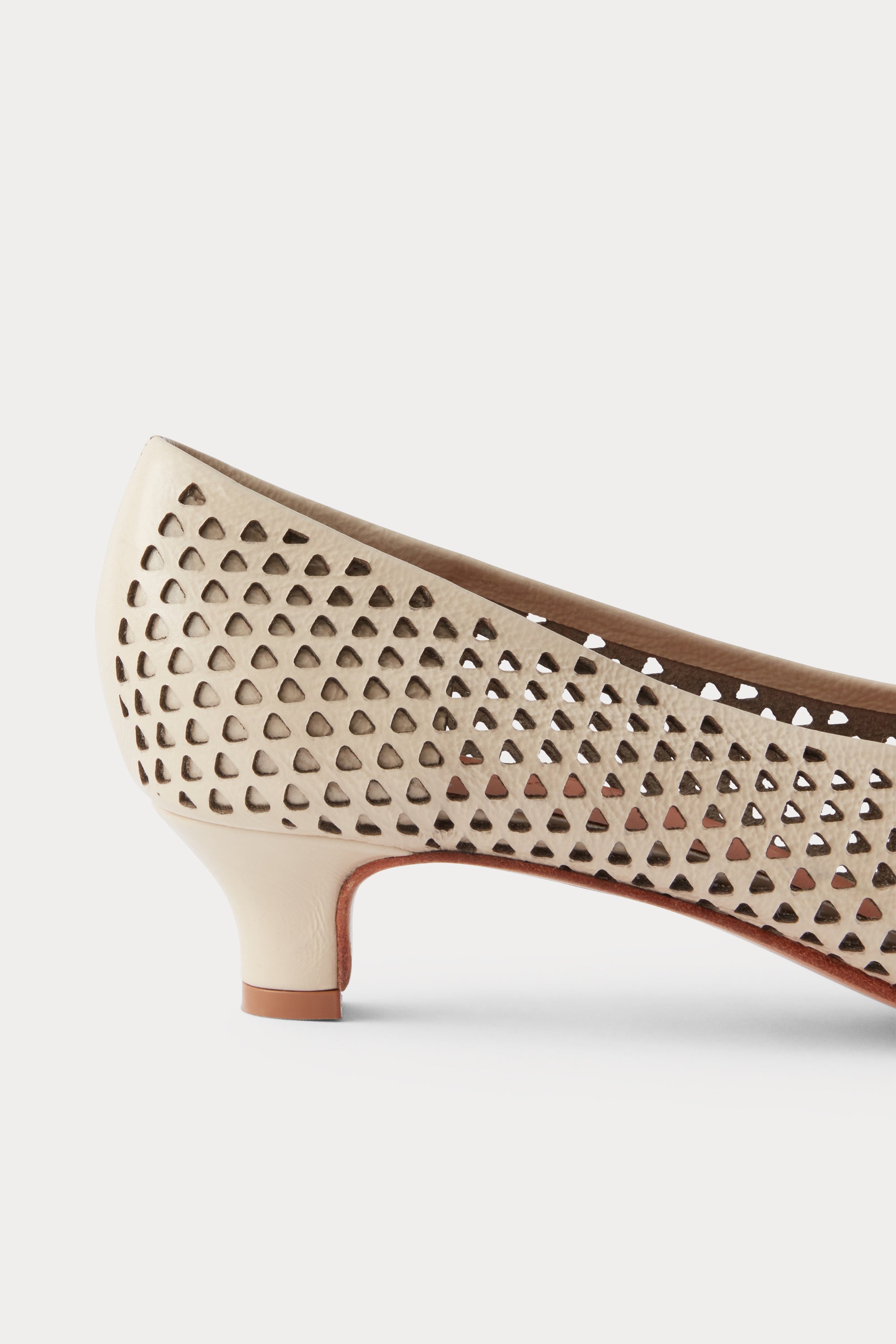 Clemmie Kitten S-Punch-HEEL-Rachel Comey